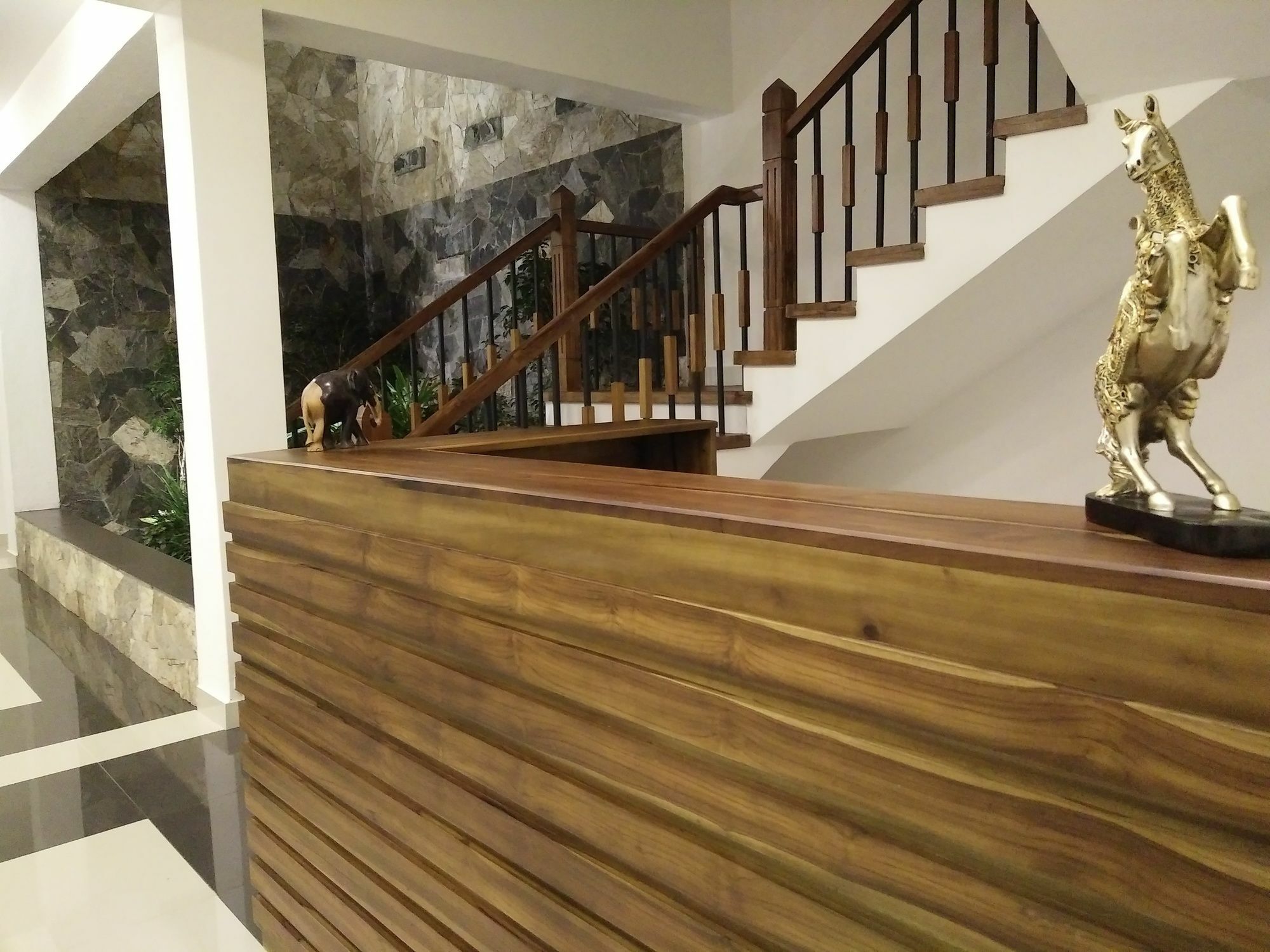Idyllic Vista Apartment Huduhumpola Ngoại thất bức ảnh